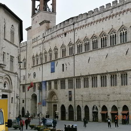 Appartamento Via Ciatti ペルージャ エクステリア 写真